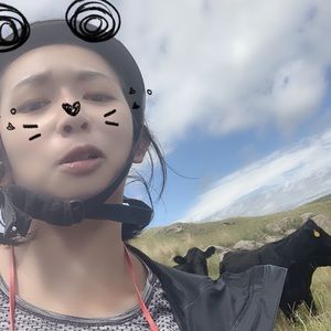 Meet your Posher, Zi